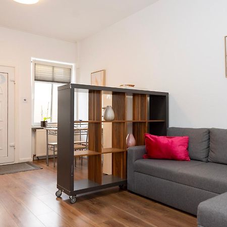 Cosy Nest - Apartment By Comfort Housing Falkensee Exteriör bild