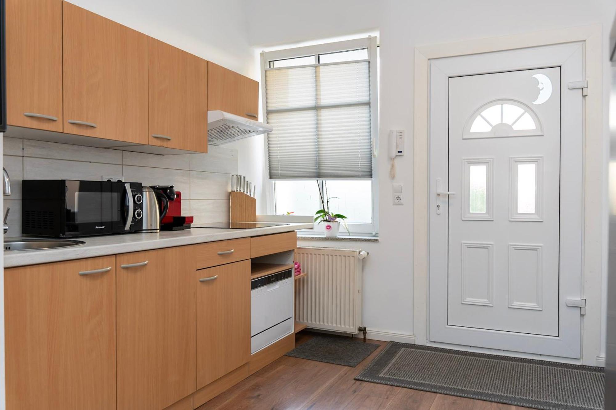 Cosy Nest - Apartment By Comfort Housing Falkensee Exteriör bild